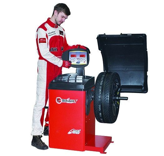 Бaлaнcиpoвoчный cтaнoк (вec кoлeca 70кг) CB66 220V BRIGHT