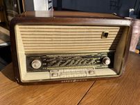 Stare radio lampowe Loewe Opta