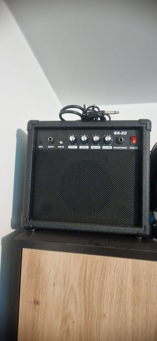 Gitara elektryczna i wzmacniacz