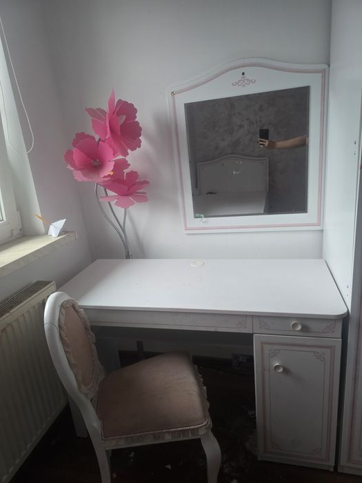 Meble pokojowe - róż/biel (podwójne łóżko)