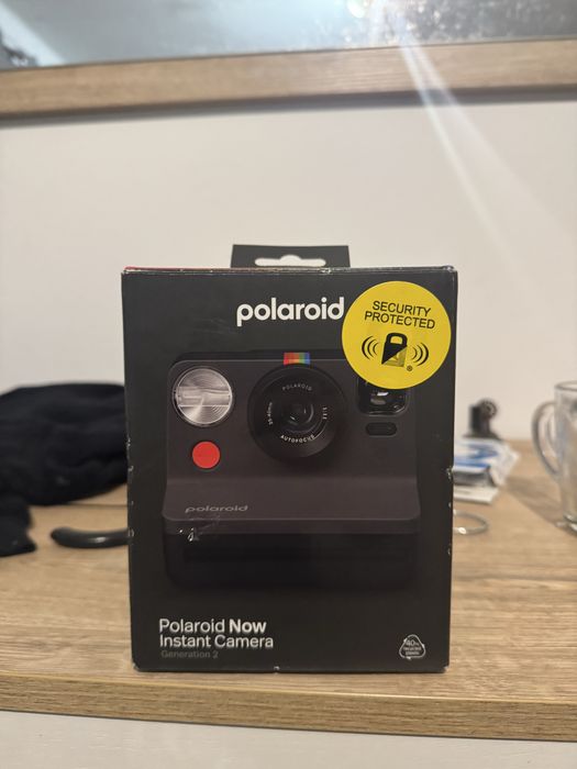 Maquina fotografica Instantânea POLAROID Now Gen2 (nunca usada)