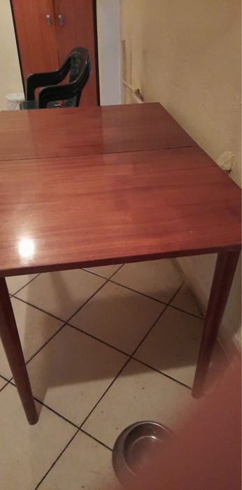 Stol drewniany  118x75