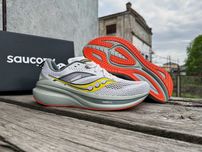 Мужские кроссовки для бега Saucony OMNI 22 S20926-110 серые Оригинал