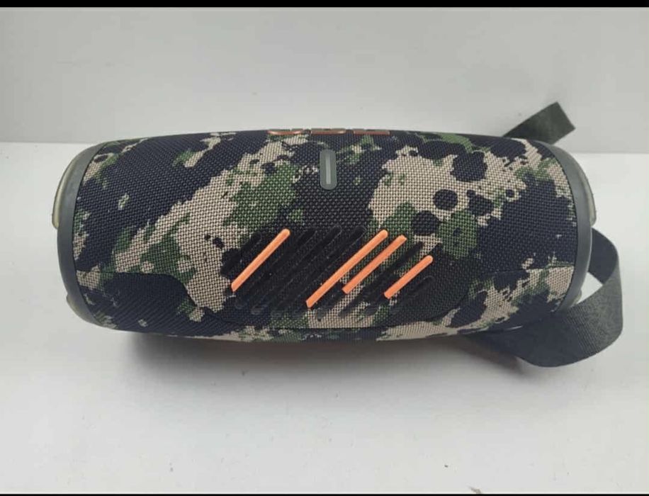JBL Extreme 3 black camo