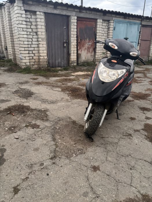 SkyMoro Diamant 125ss скутер продам