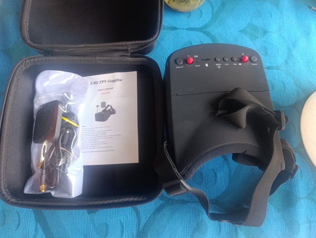 Очки  5.8g fpv goggles