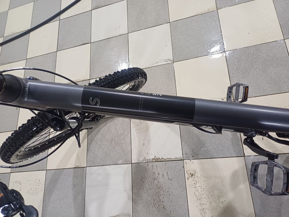 Cube щойно привезений