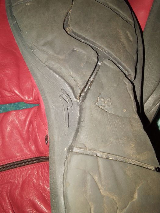 Kozaczki damskie czerwone