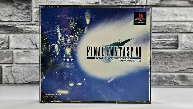 Final Fantasy VII International FFVIII FF7 + Perfect Guide