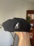 Берет чорний Kangol