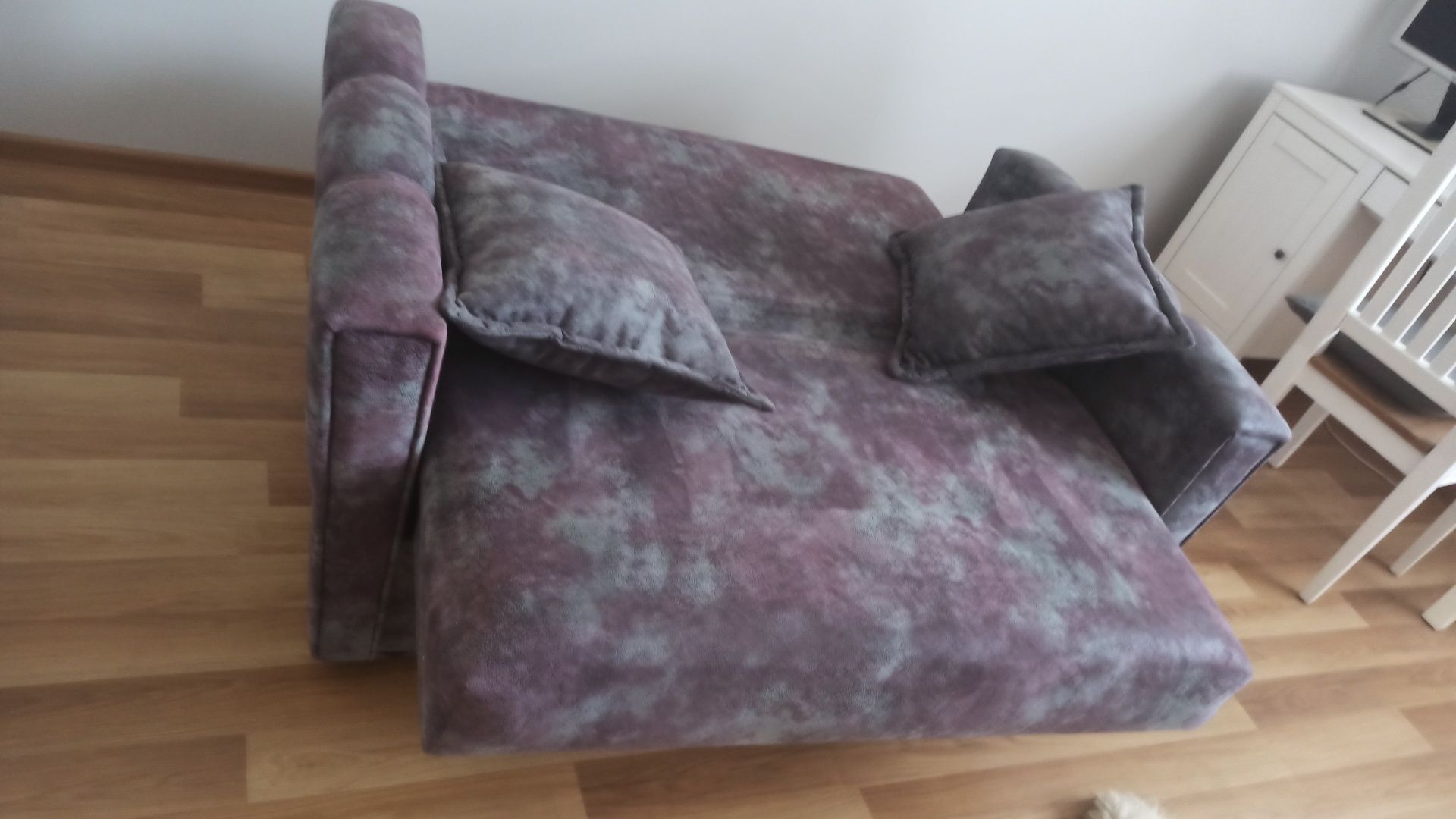Łóżko sofa fotel szary z poduszkami