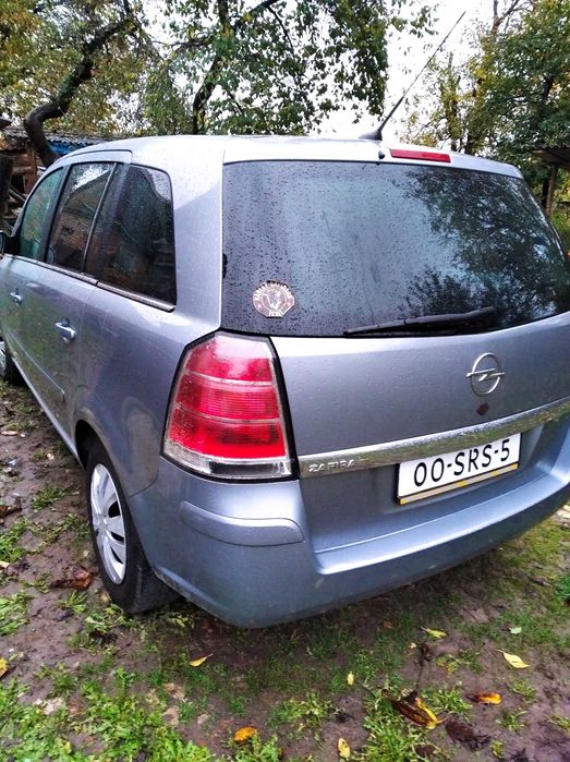 Зафіра . 1.8 . бензин .  2006 р . Нідерланди