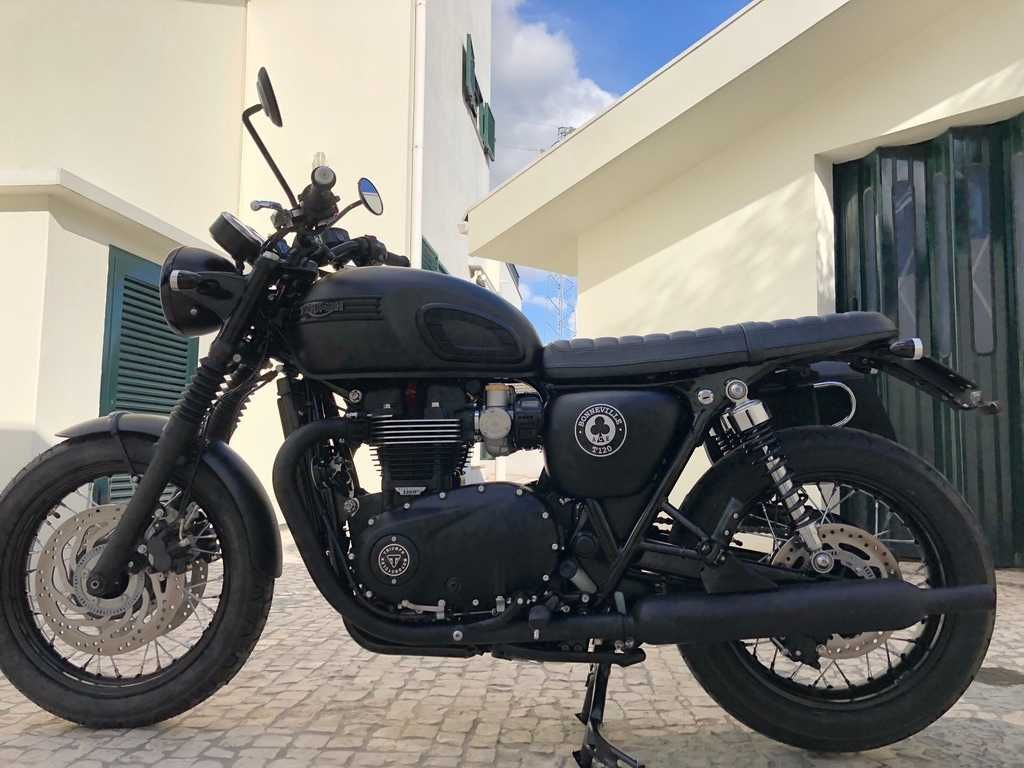 Triumph Bonneville T120 Ace