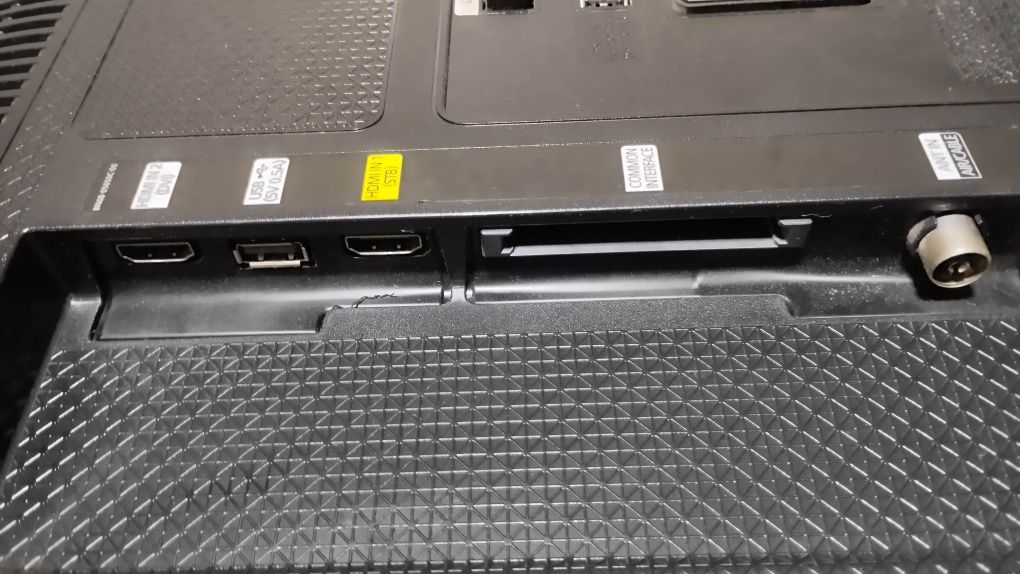 TV Samsung UE40j5100aw