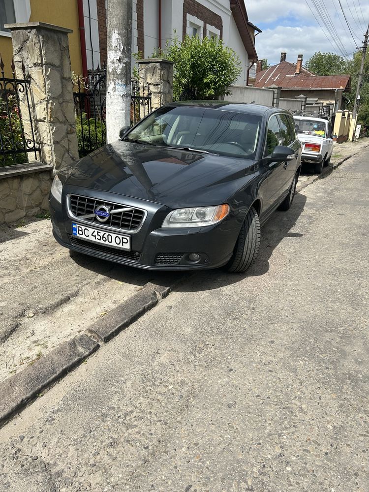 Вольво v70, свіже 2,4 автомат