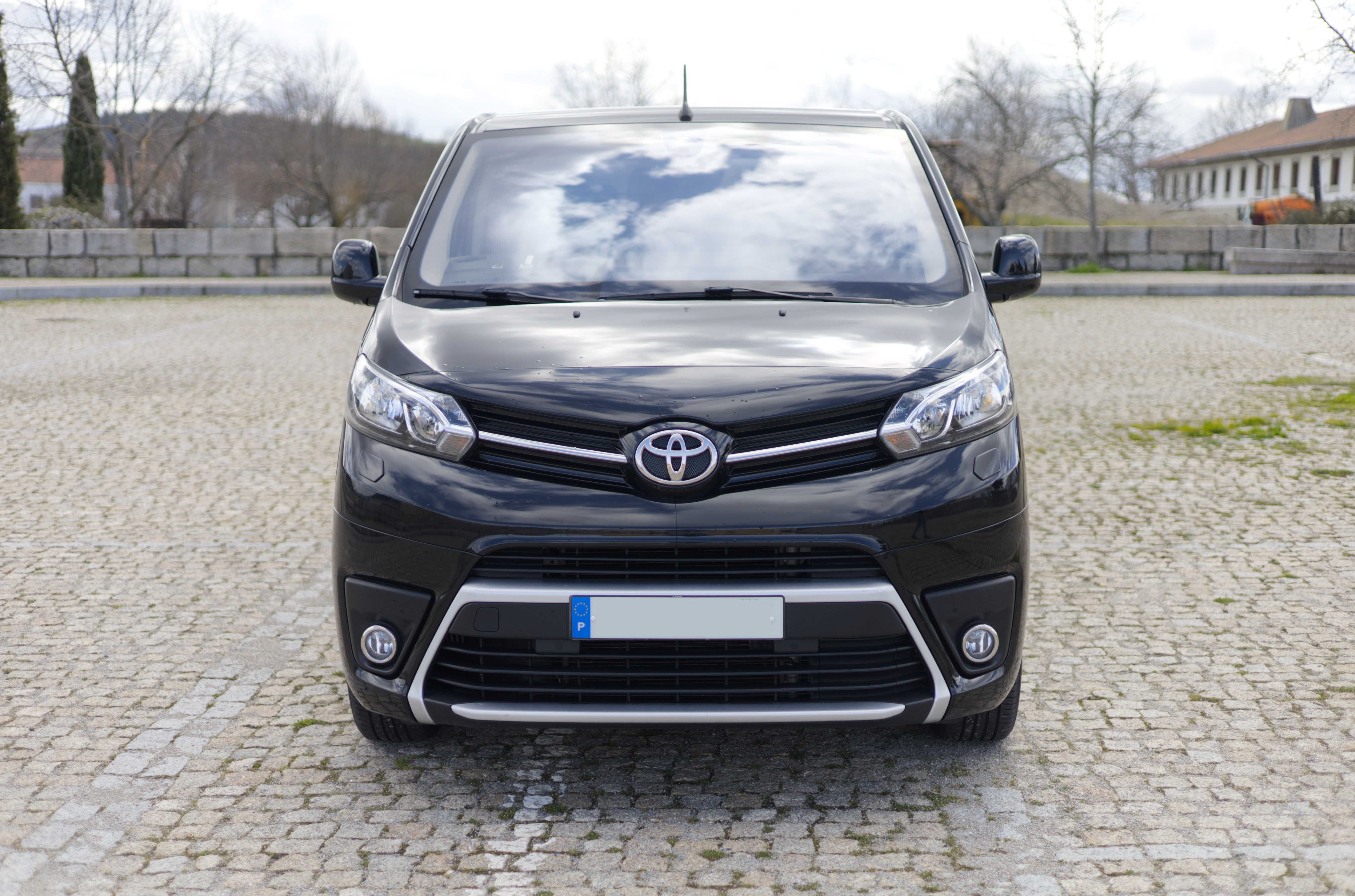 Toyota Proace Verso - 9 Lugares L2 1.5D 120 CV (IVA DEDUTÍVEL)