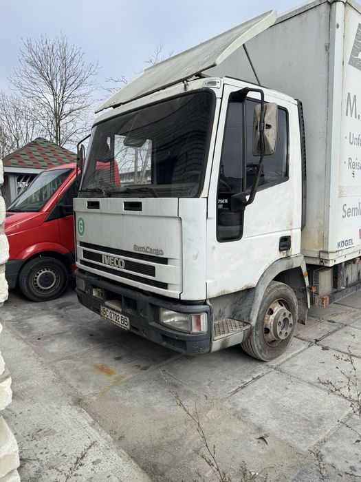 На ходу ( підтікає гідроборт )