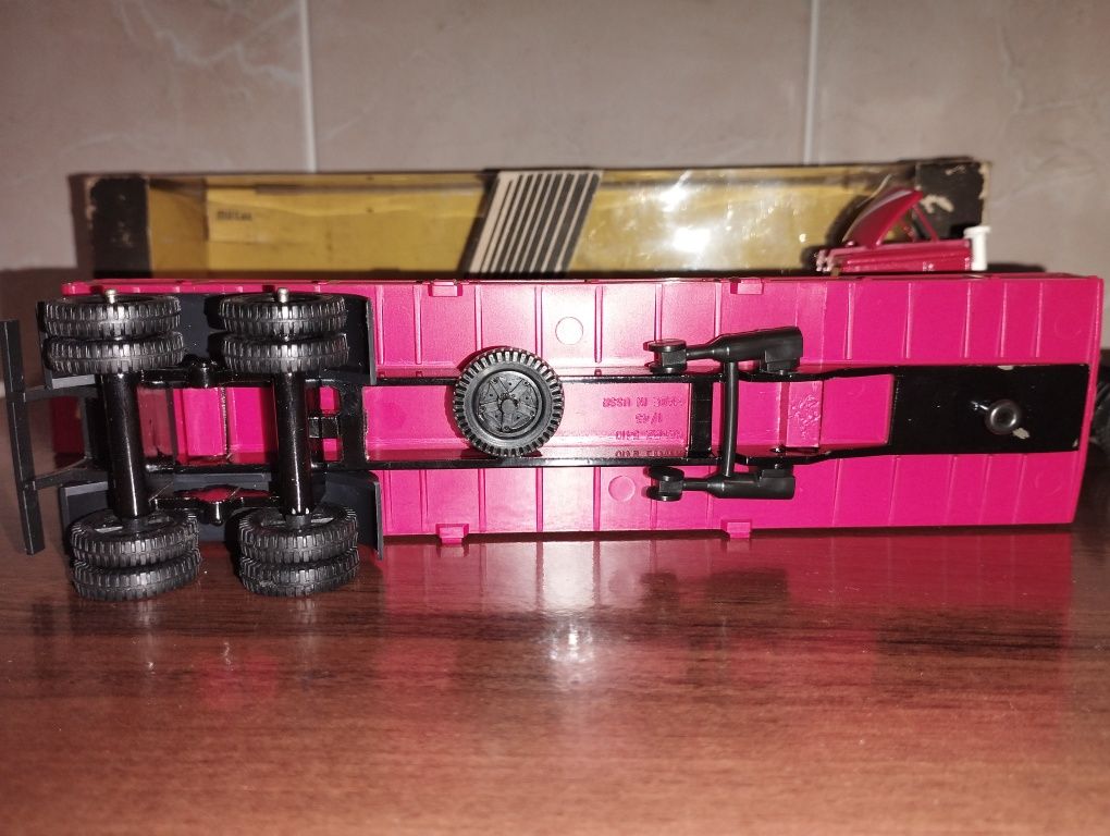 Продам КамАЗ 5410 с П/П."СОВТРАНСАВТО".1/43.СССР