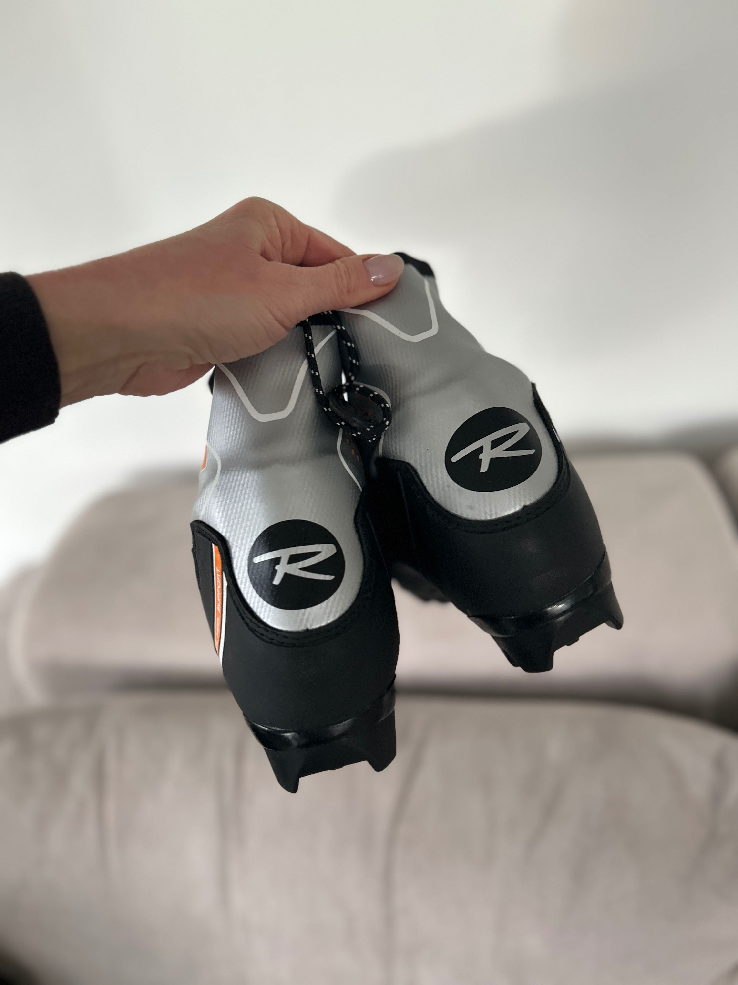 Buty do nart biegowych nowe Rossignol