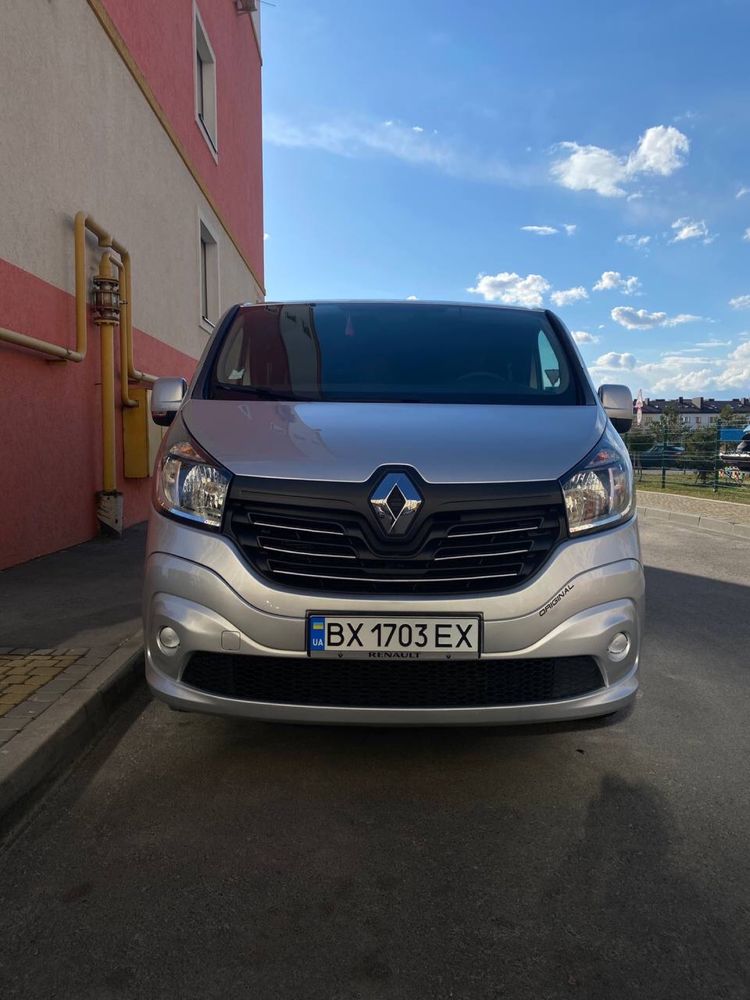 ТЕРМІНОВО Продам Renault Traffic 1.6Long 2018