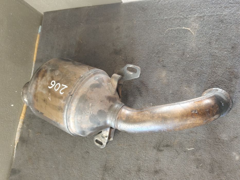 Kolektor katalizator DPF peugeot 206 pusty puszka citroen Berlingo hdi