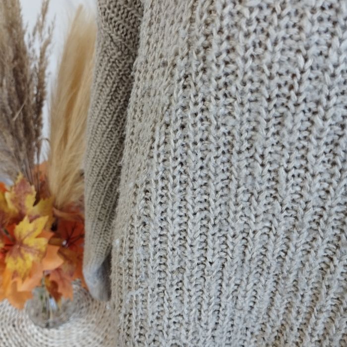 Beżowy sweter damski New Look M oversize ciepły jesień/zima