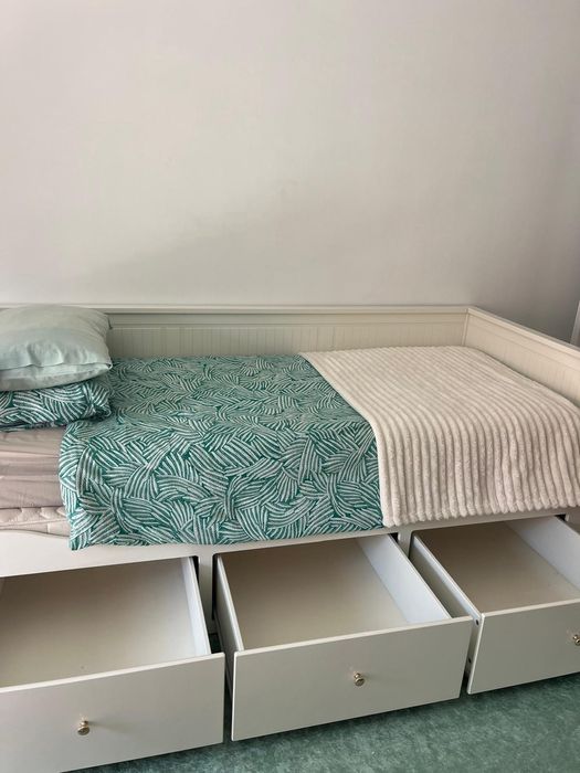 Cama Hemnes Ikea