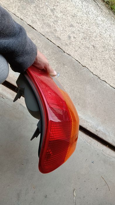 Farolim Opel Astra F direito 1995