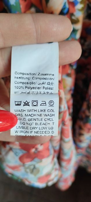 Długa sukienka w kwiaty