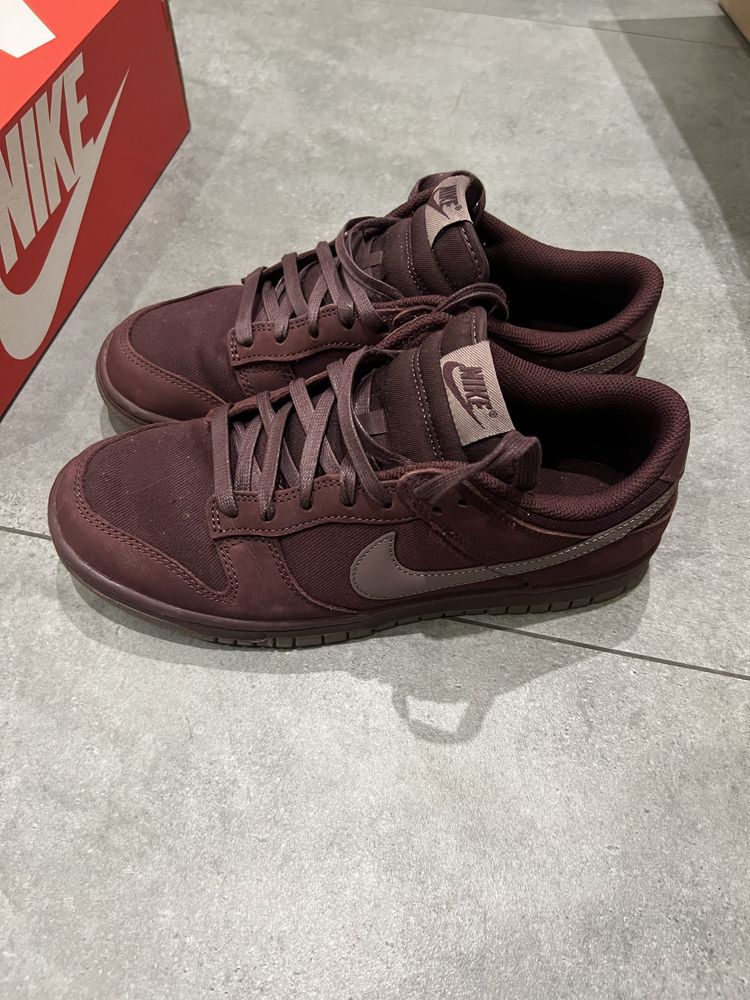 Nike dunk low retro premium burgundy crush