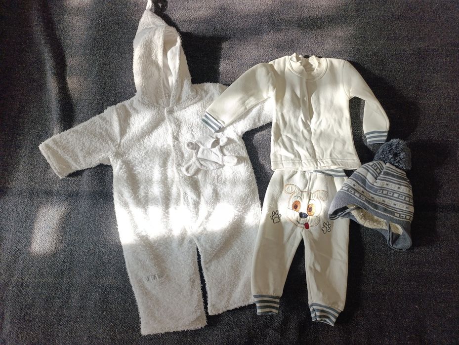 Продам детский вещи , зимняя шапка, костюм,человечек ,размер 3-6 мес