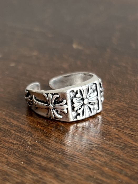 Кольцо печатка в стиле Chrome Hearts