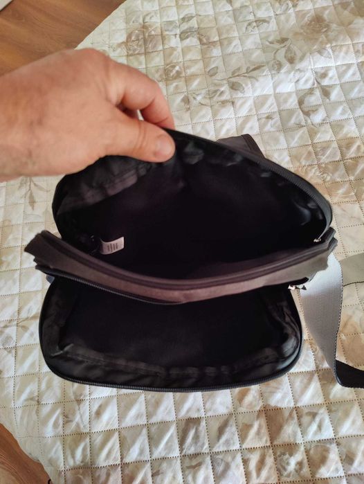 Mala tiracolo Converse em estado novo