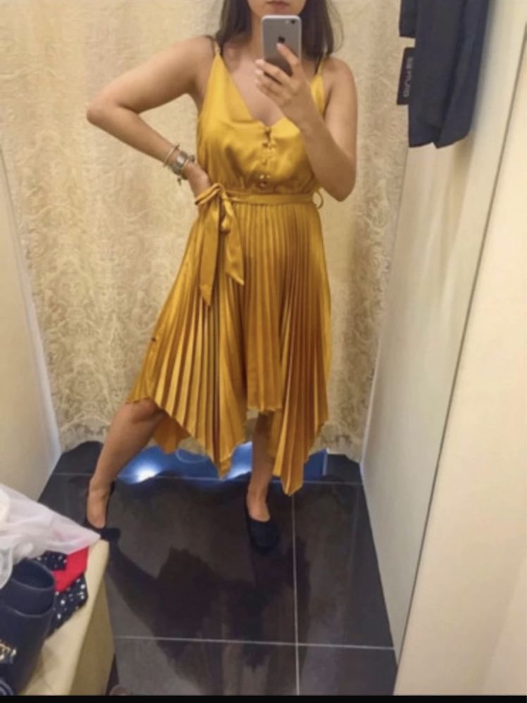 Vestido Cerimónia Dourado