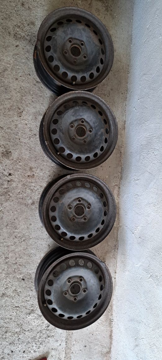 Felgi audi vw skoda 5x112 r15 4sztuki