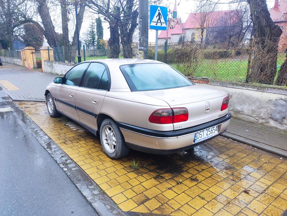 Opel Omega 2,5 V6