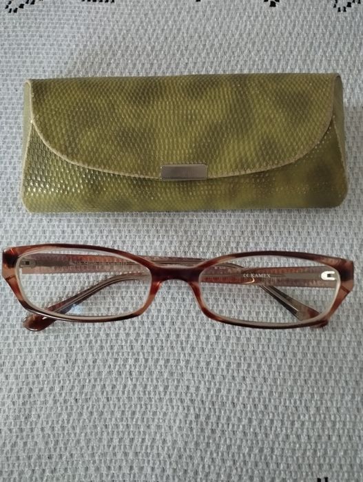 Okulary minus 2,75 plus etui