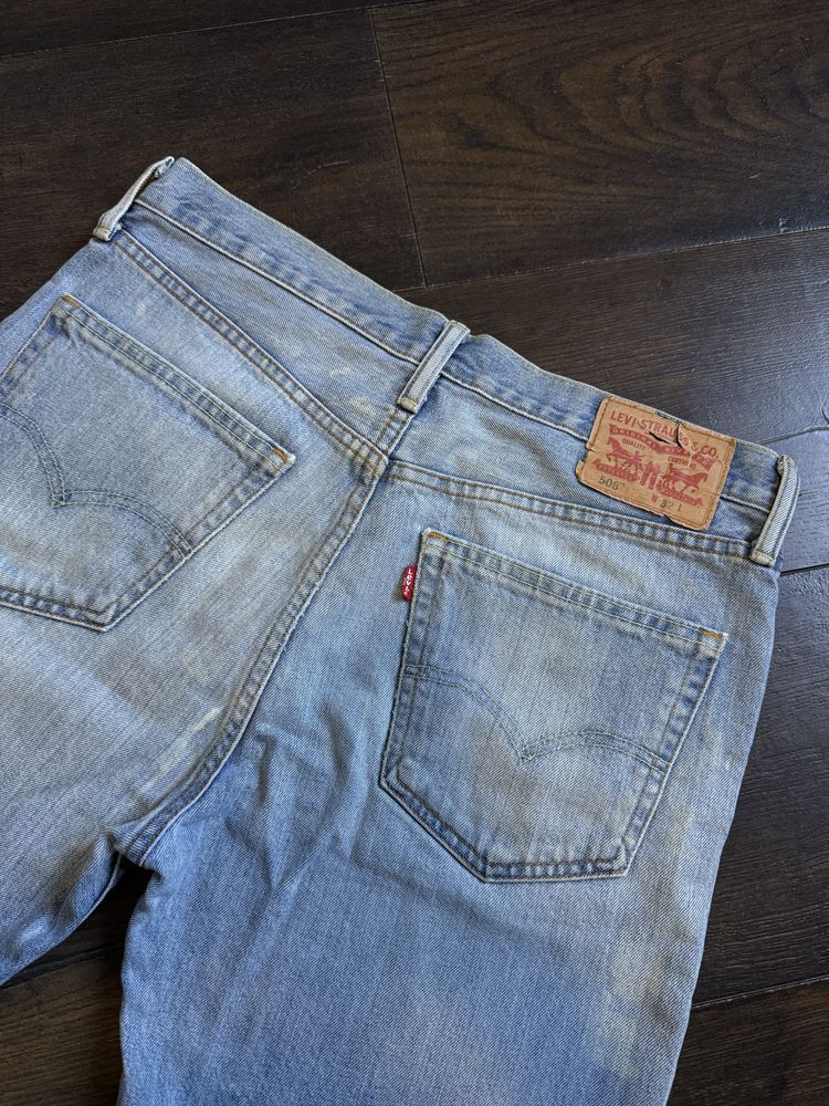 Джинсові шорти Levis L