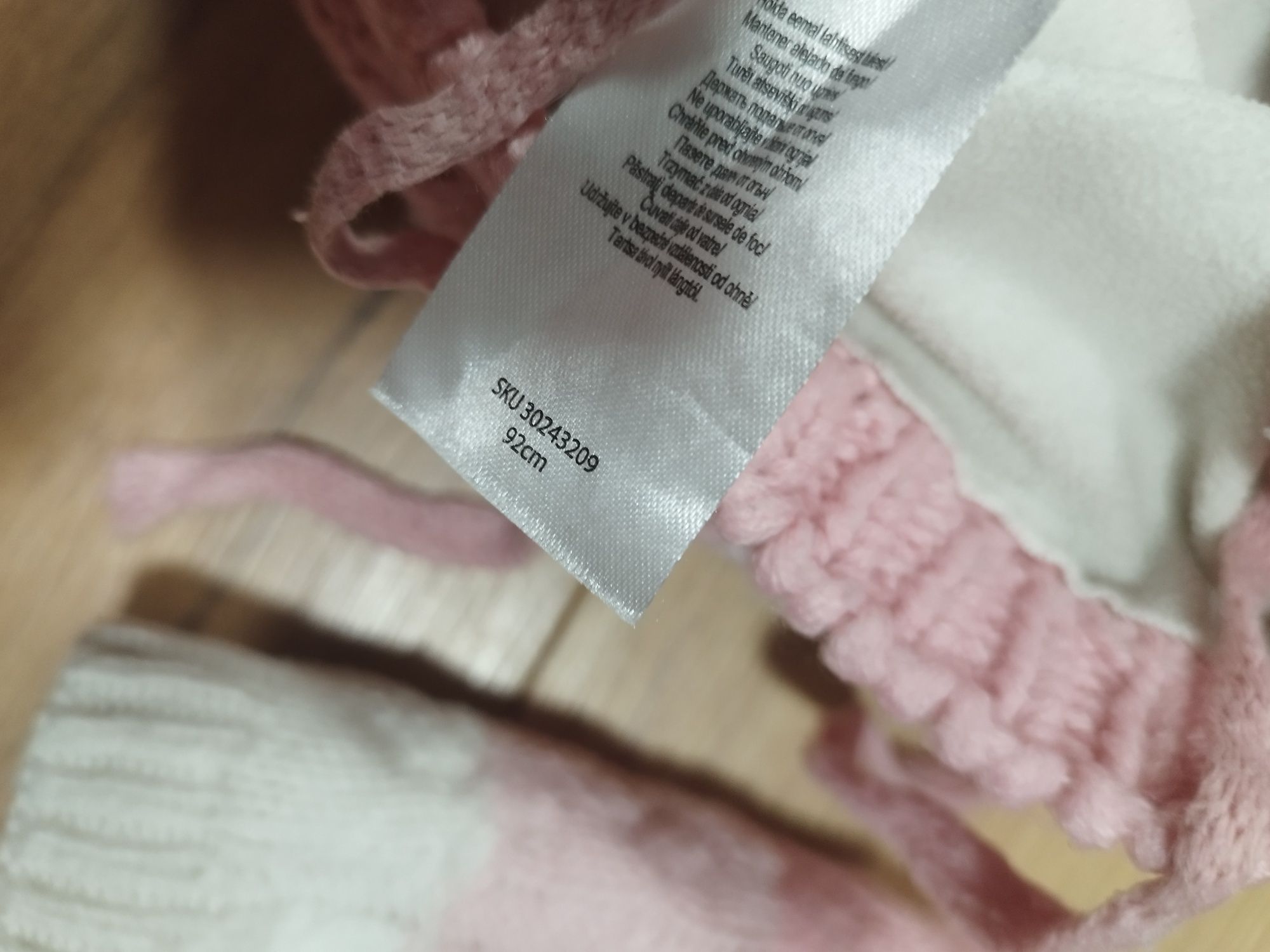 Czapka i komin dla dziewczynki 92