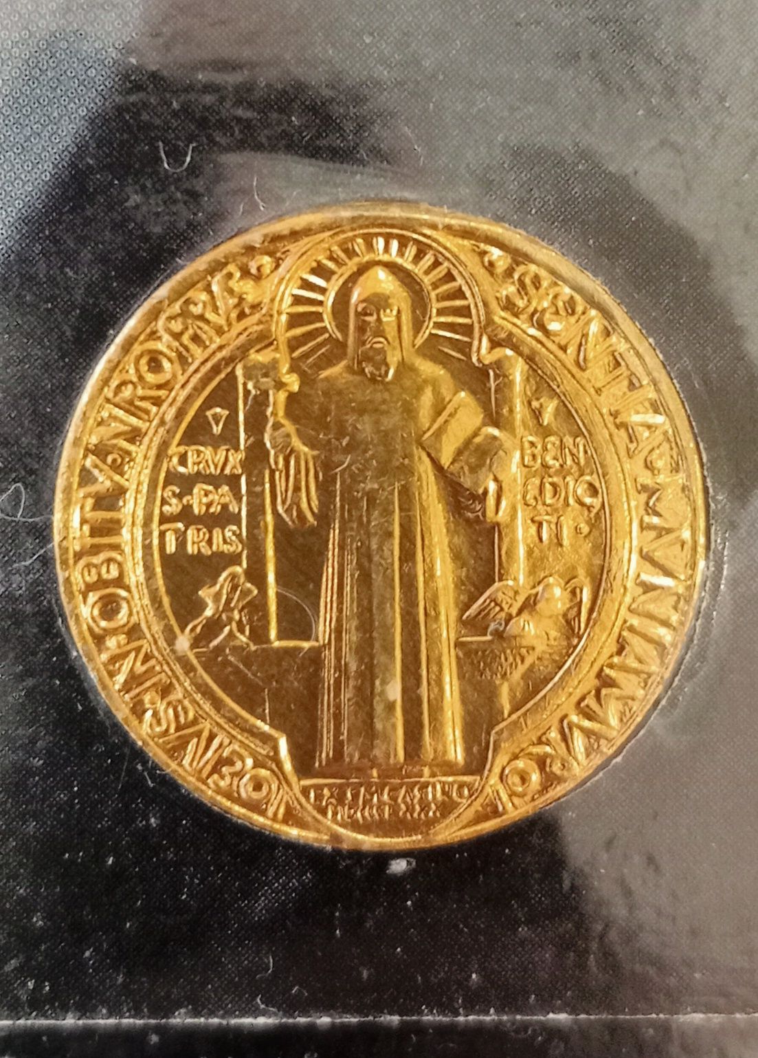 Moneta św Benedykta
