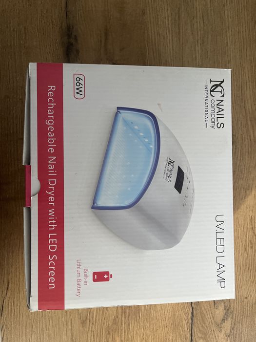 Lampa z akmulatorem