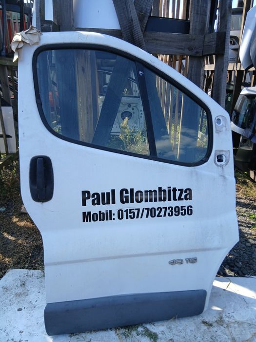 Молдінг дверей Трафік Молдинг двери боковой (сдвижной) правой RENAULT