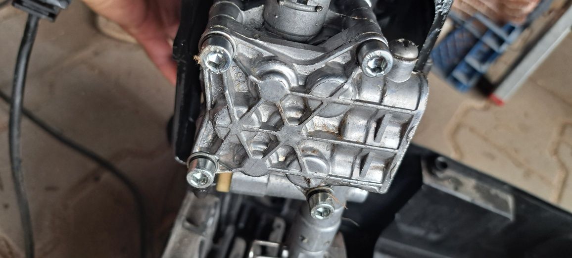 Myjka Stanley SXP16PE