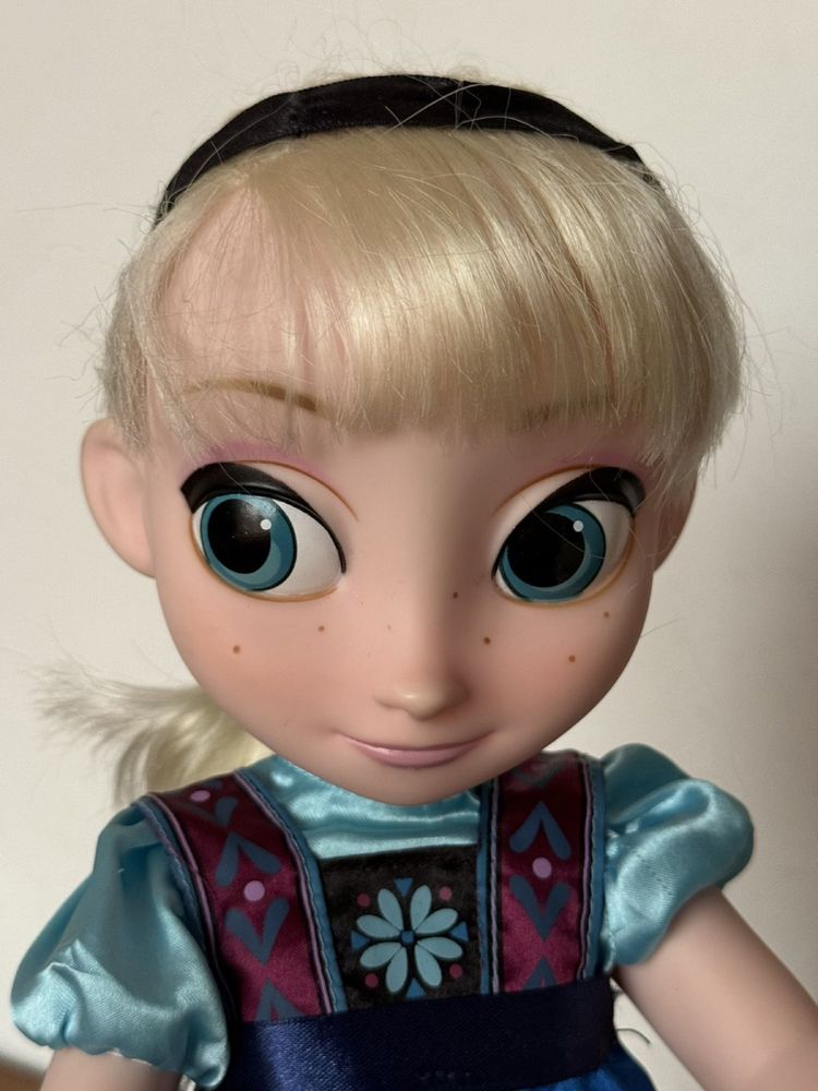 Колекційна лялька Disney Ельза в дитинстві Холодне серце
