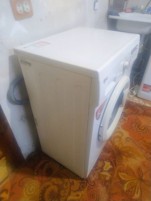 Пральна машина Lg