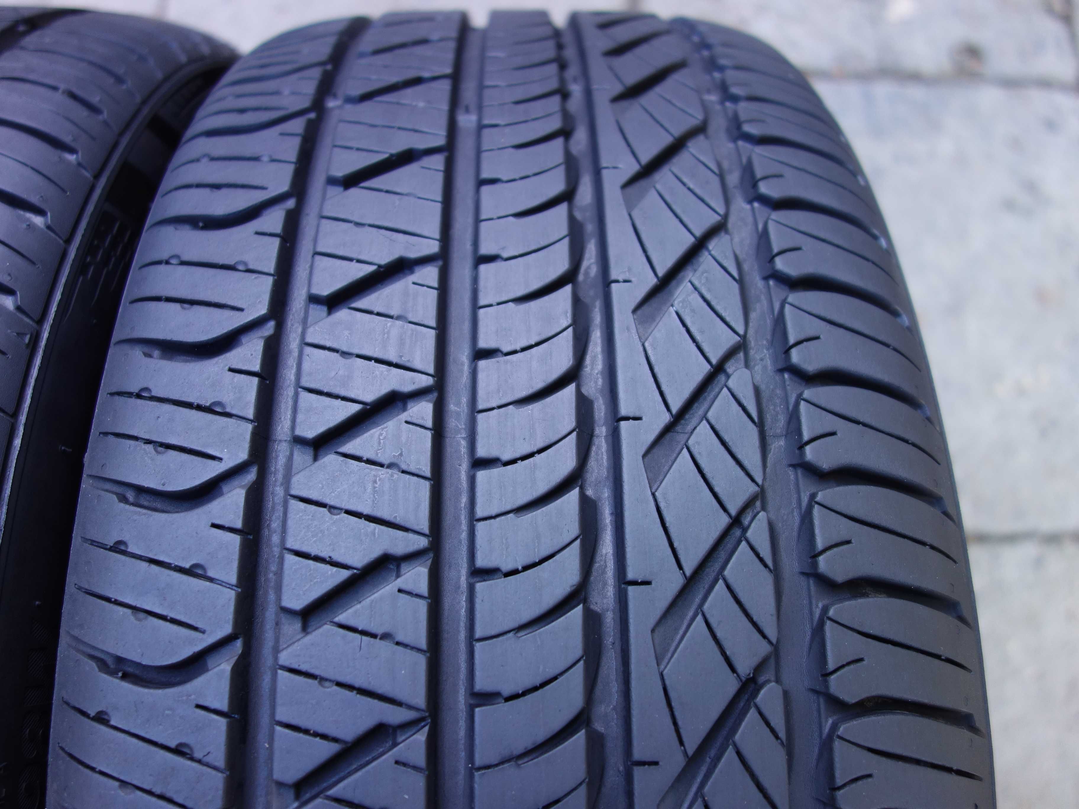 Opony 235/45/18 2Sztuki Jak NOWE KUMHO