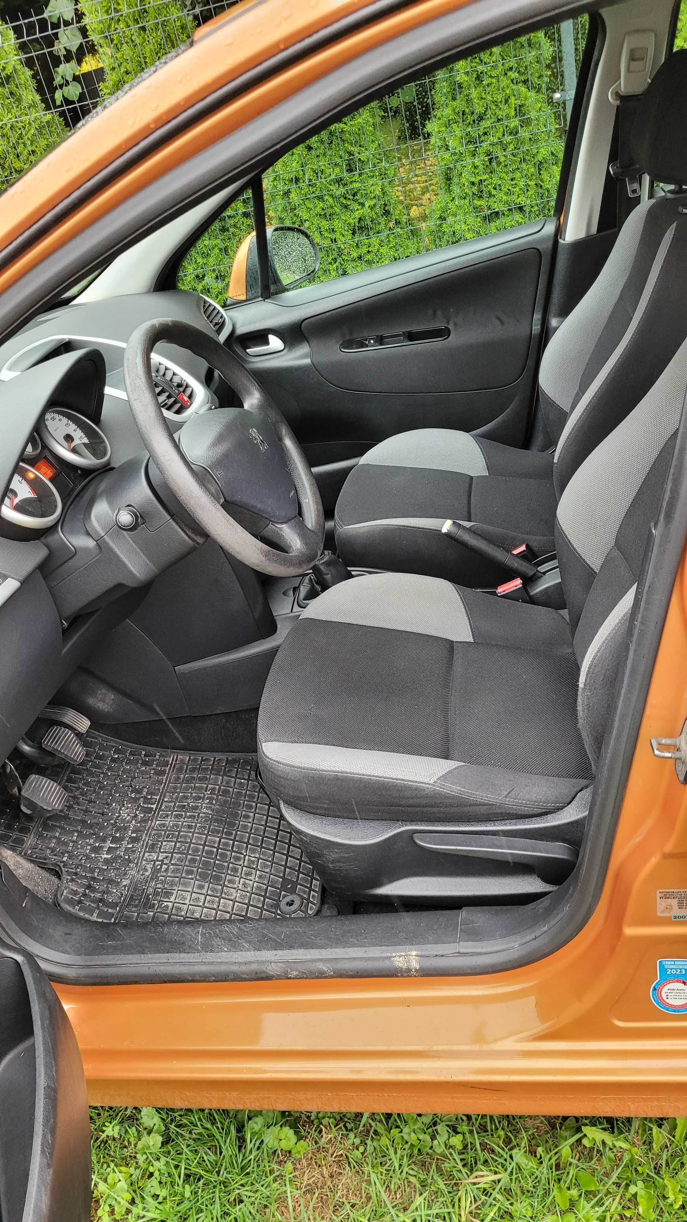 Peugeot 207, 2007rok. Klima
