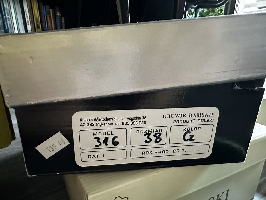 Szpilki roz. 38 zamsz