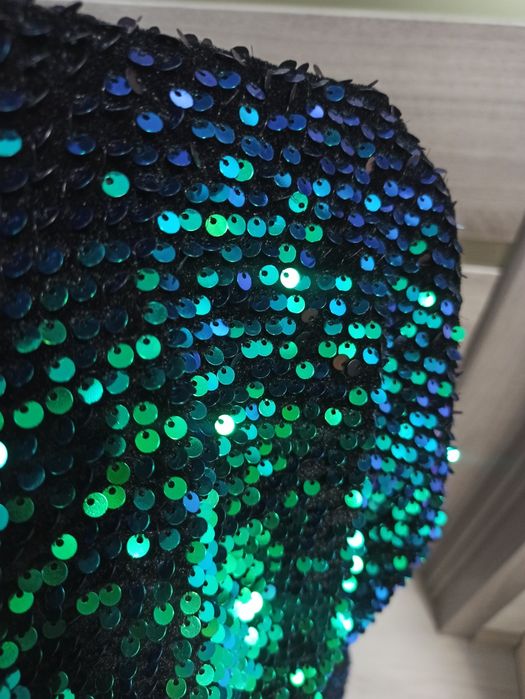 Сукня з блискітками (розмір М)