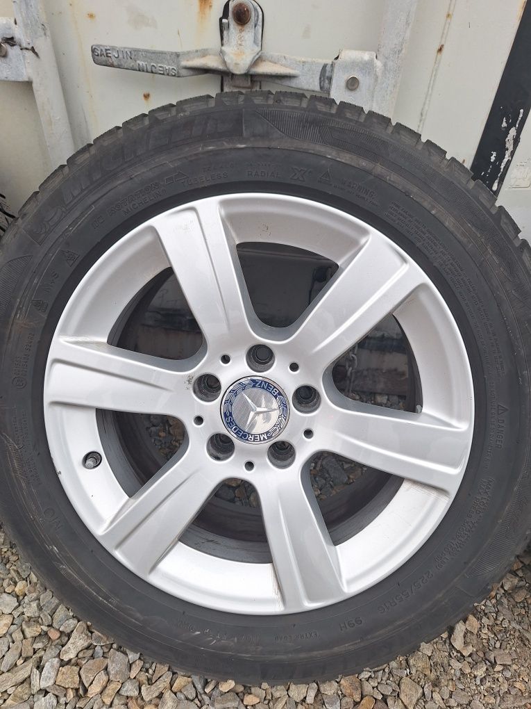 Koła felgi  Mercedes 16 " 225/55/16 r Mercedes w211 w212 w213